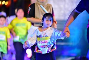 BIB: 50645
                            <button type="button" onclick="openModal(21804409)" class="btn btn-primary btn-sm float-right btn-popup" data-toggle="modal" data-target=".modal-high-quality">
                        <i class="fas fa-shopping-cart"></i> Add to Cart
                    </button>
                                            <button type="button" onclick="isThisMe(21804409, true)" class="btn btn-success btn-sm float-right btn-popup btn-isme hidden" data-toggle="tooltip" data-placement="bottom" title="นี่คือรูปของคุณใช่ไหม คลิกที่นี่เพื่อเอาเข้าอัลบั้ม">
                        <i class="fas fa-plus"></i> Add to album
                    </button>
                    <button type="button" onclick="isThisMe(21804409, false)" class="btn btn-warning btn-sm float-right btn-popup btn-isnotme hidden">
                        <i class="fas fa-ban"></i> Remove from album
                    </button>